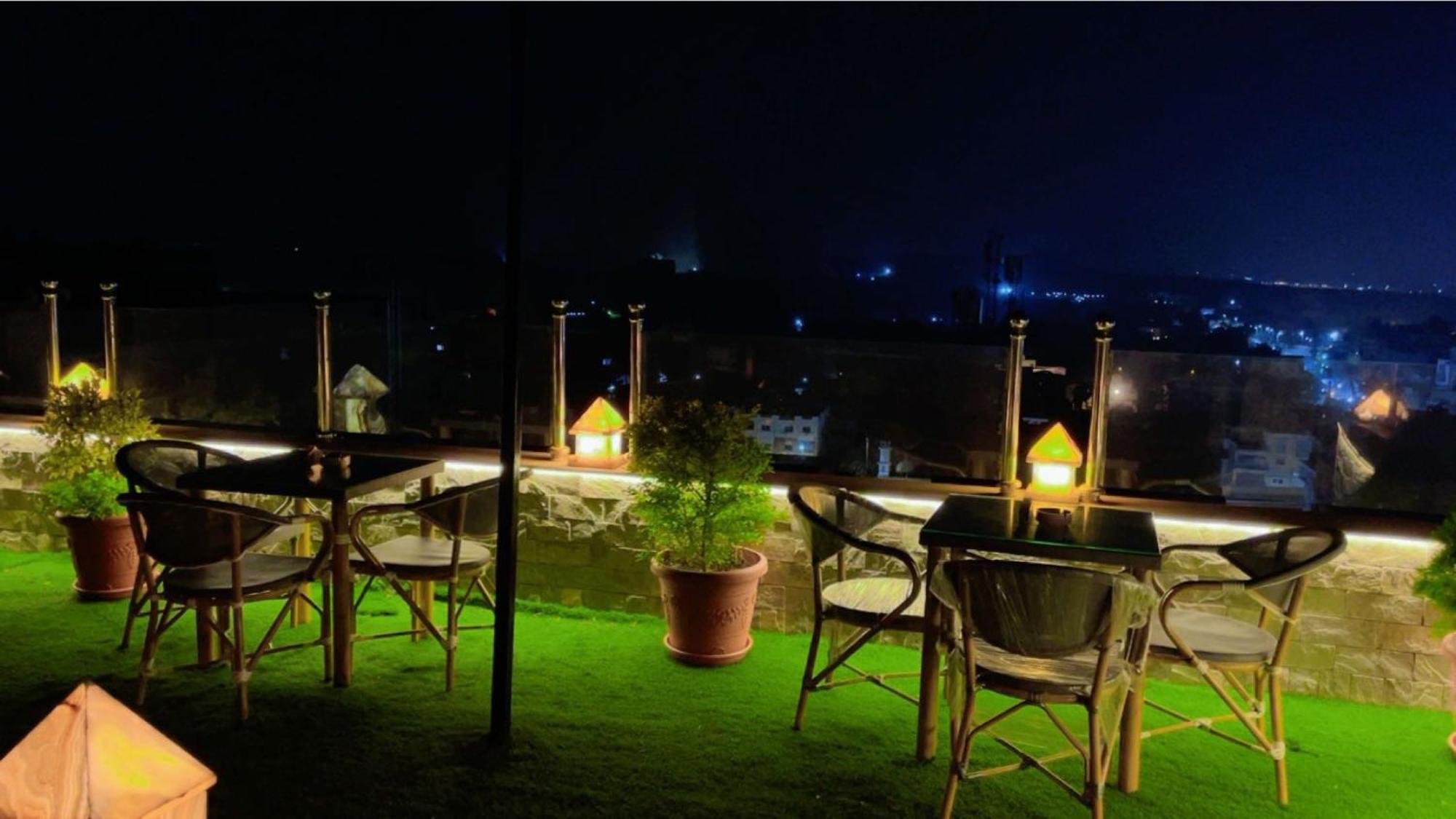 Pyramids Tower View Inn Nazlat as Sammān Exterior photo
